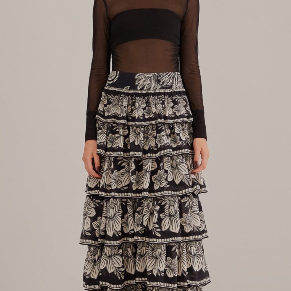 FARM Rio Black & White Floral Tiered Maxi Skirt - Picture 4 of 11